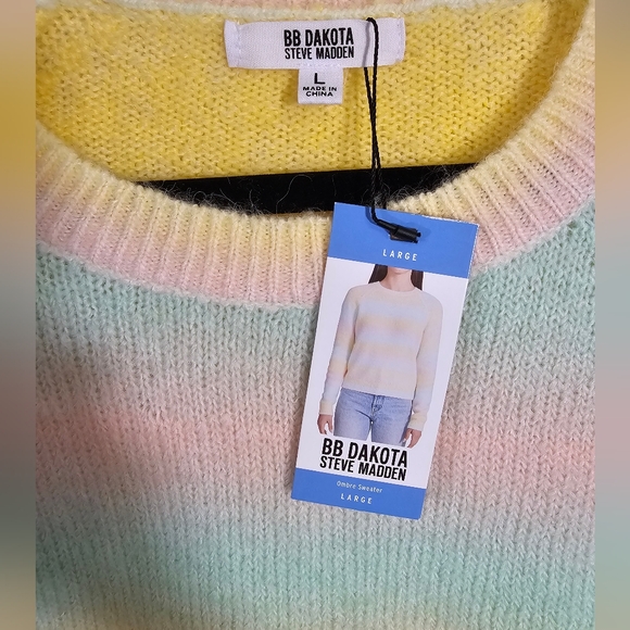 BB Dakota by Steve Madden Ladies' Ombre Wool Sweater, Yellow Ombre Large - Picture 8 of 11